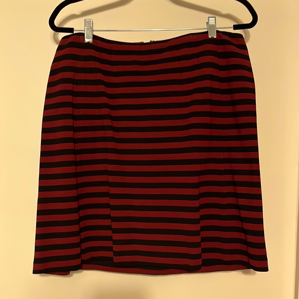 BR stretchy striped skirt